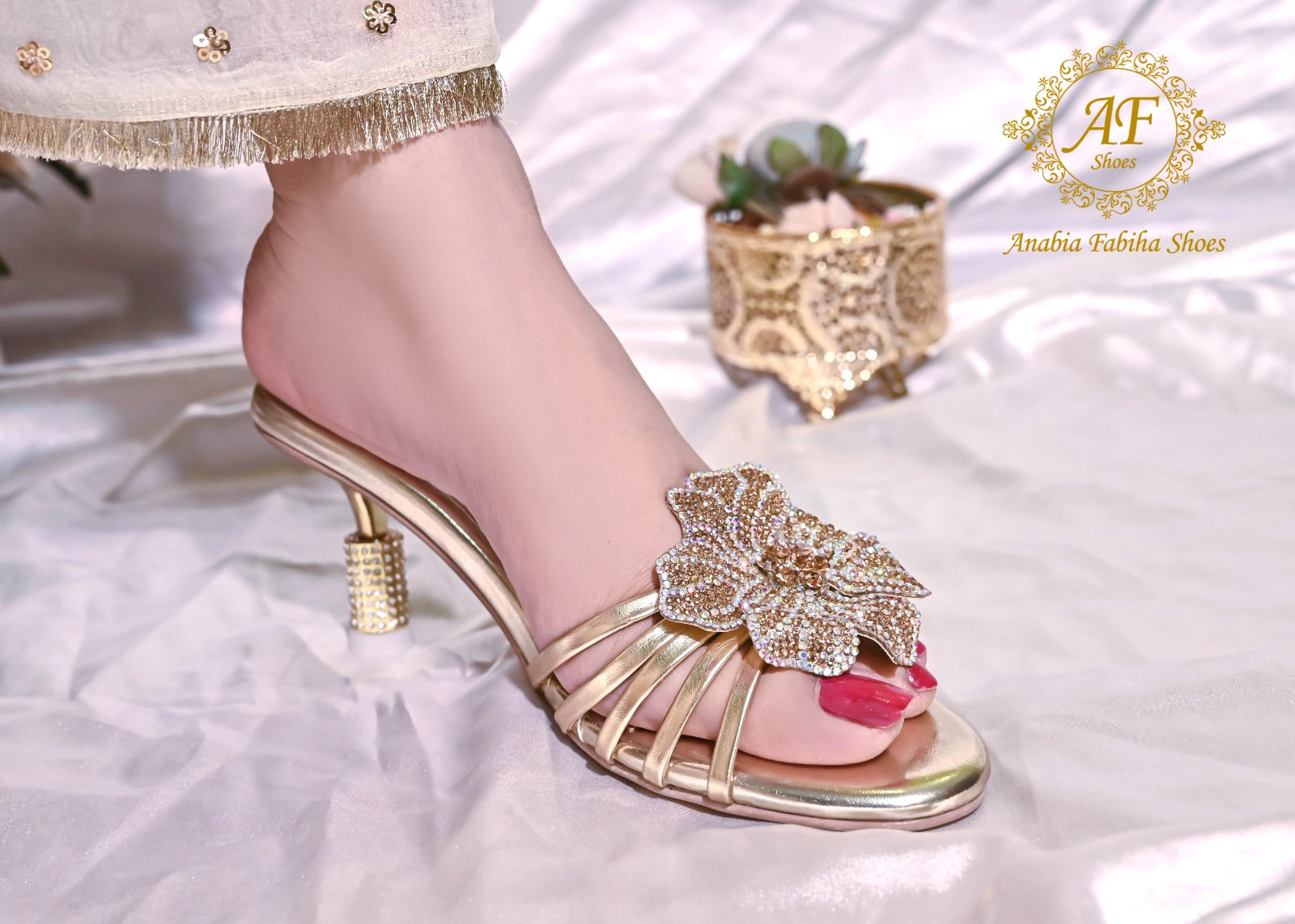 Jade Heels Gold